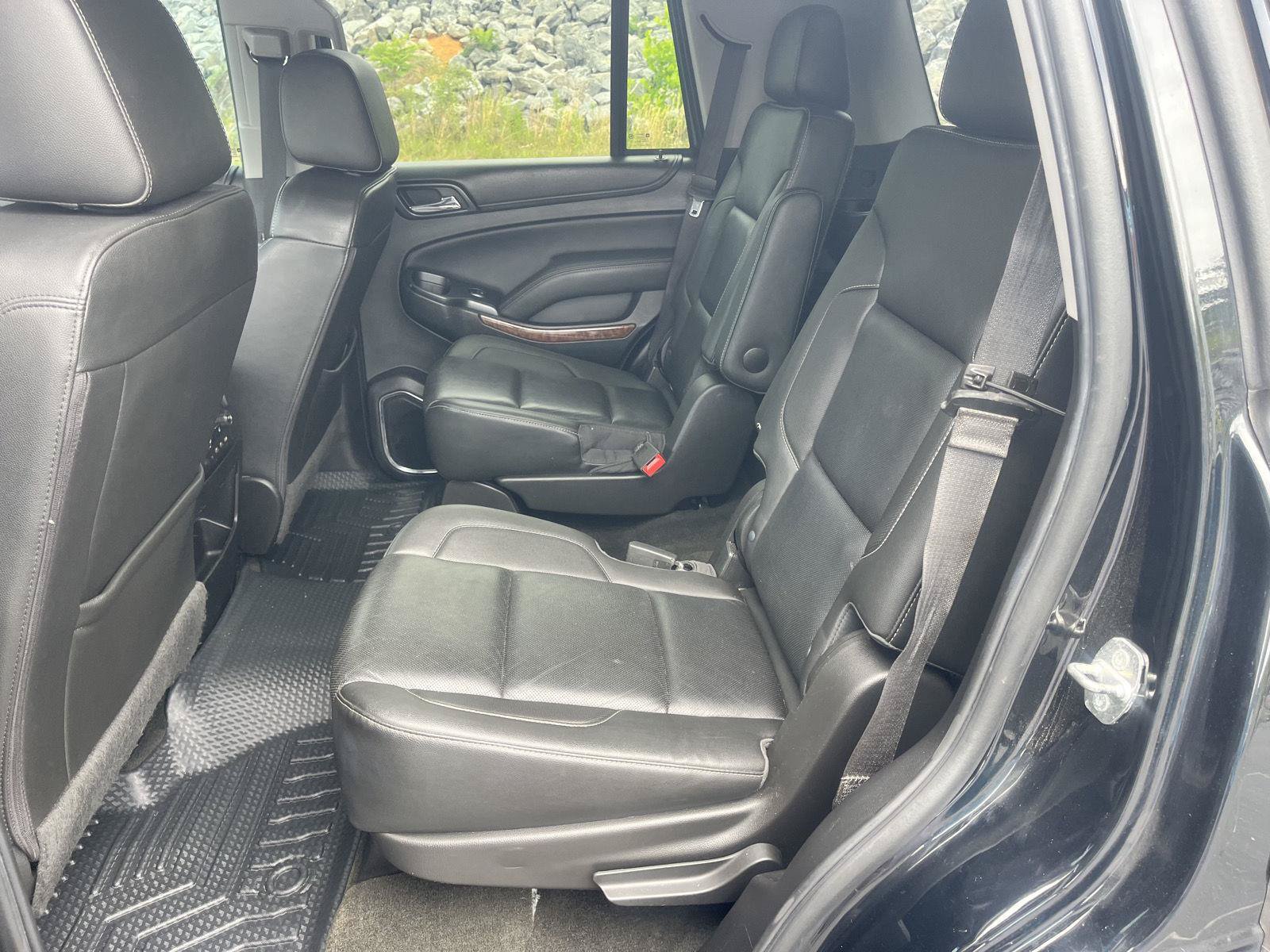 Used 2018 Chevrolet Tahoe Premier AWD/4WD image 23