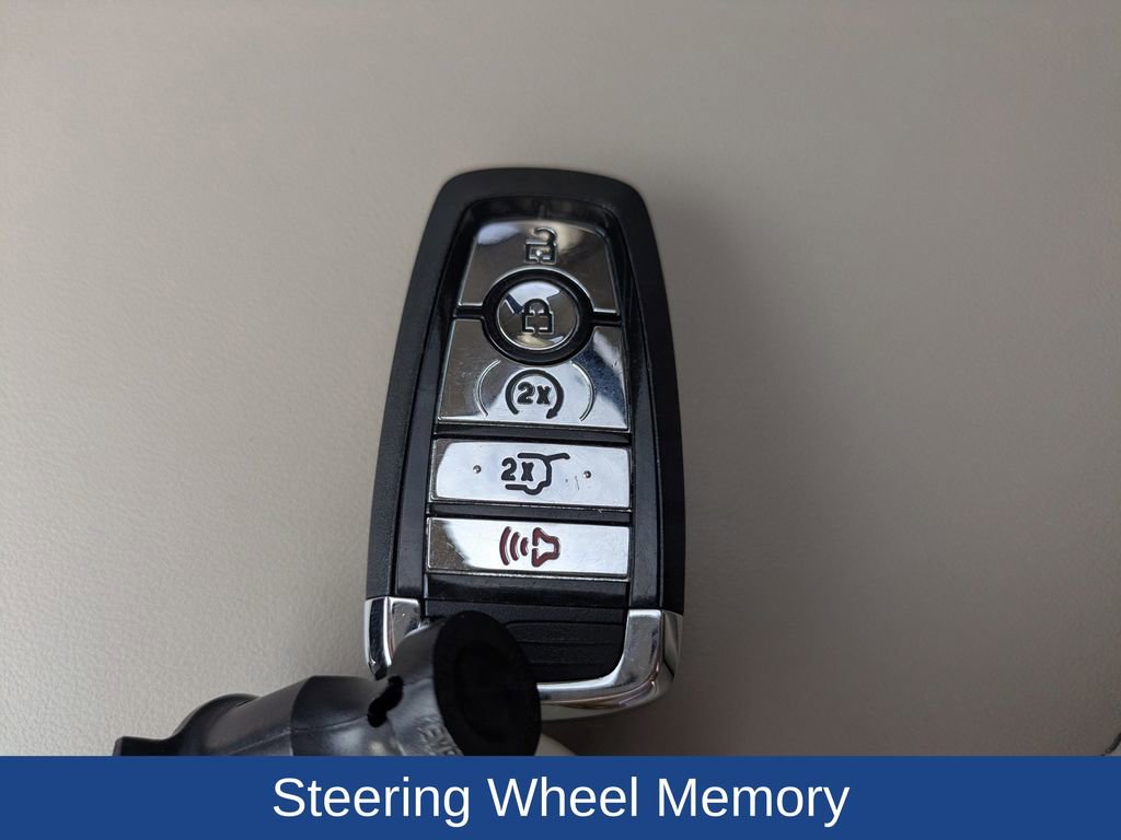 Used 2022 Lincoln Aviator Grand Touring w/ Equipment Group 301A image 33