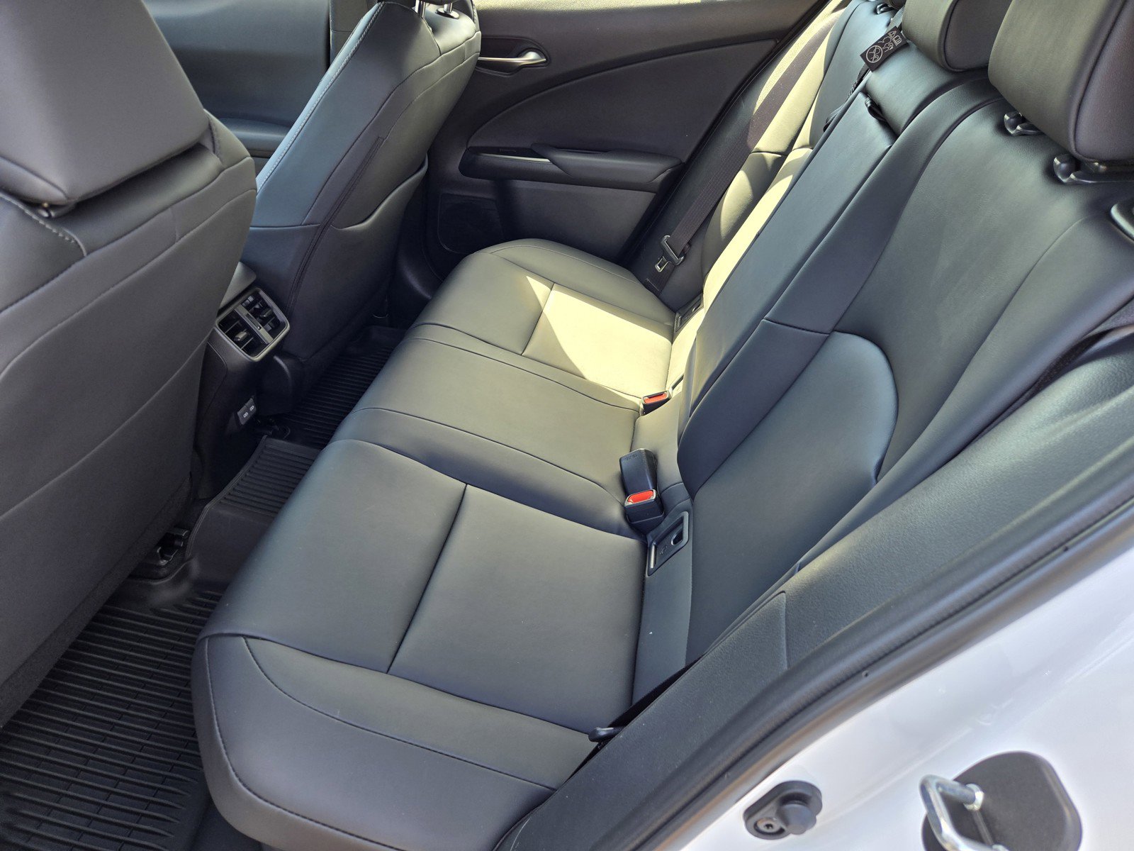 Used 2025 Lexus UX 300h AWD w/ Accessory Package (Z1) image 12