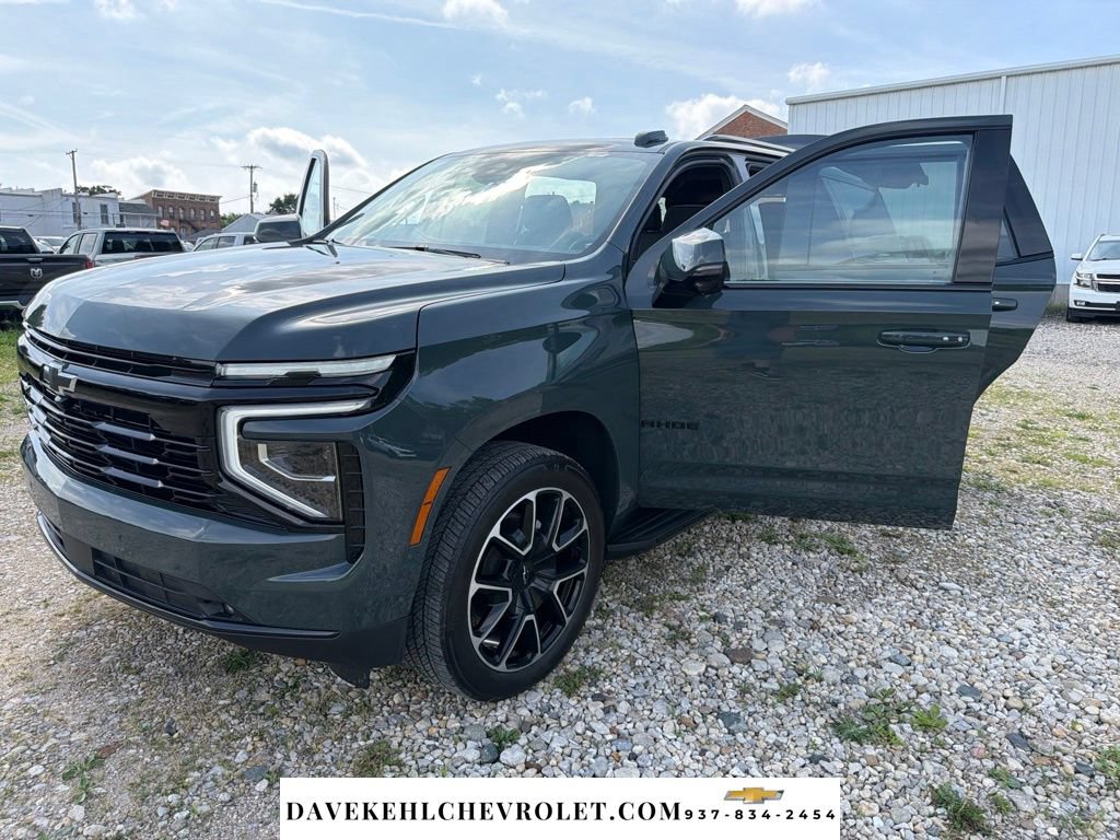 Used 2025 Chevrolet Tahoe RST w/ Comfort Package AWD/4WD image 24