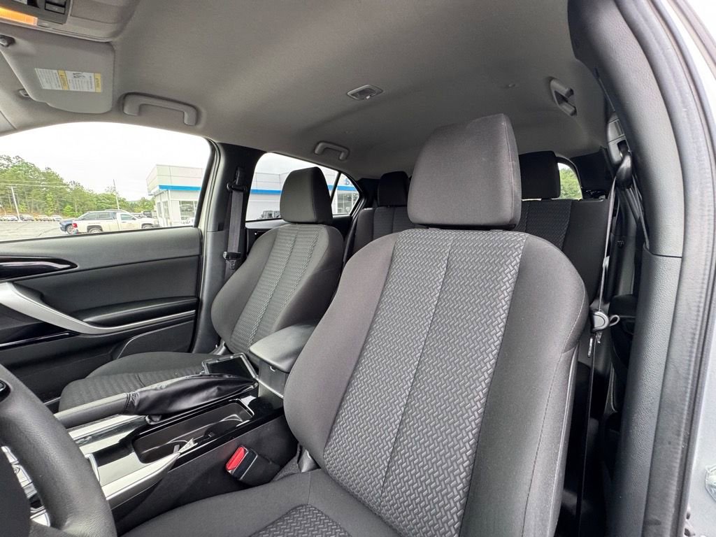 Used 2024 Mitsubishi Eclipse Cross LE image 15