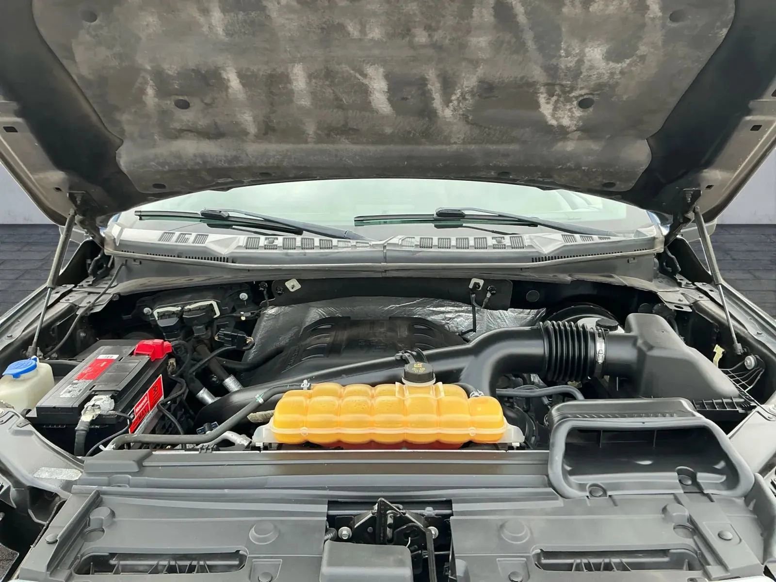 Used 2016 Ford F150 Lariat w/ Equipment Group 501A Mid image 21