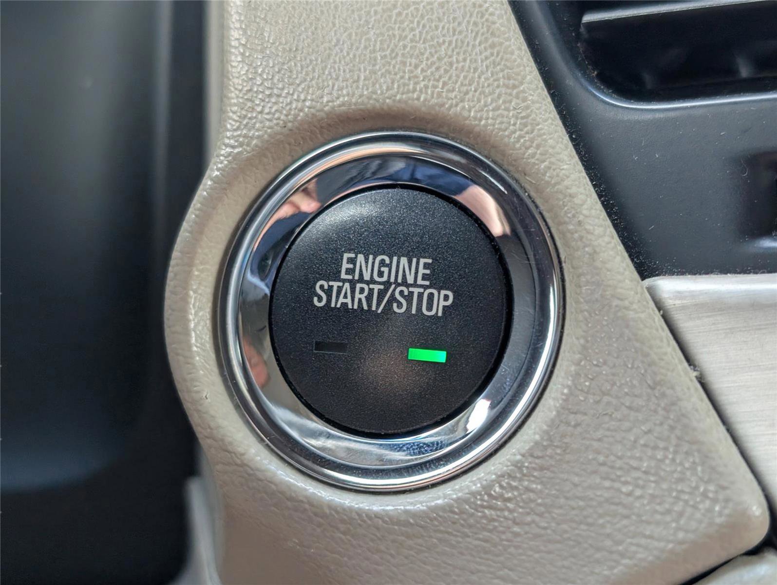 Used 2019 GMC Yukon Denali w/ Denali Ultimate Package AWD/4WD image 26