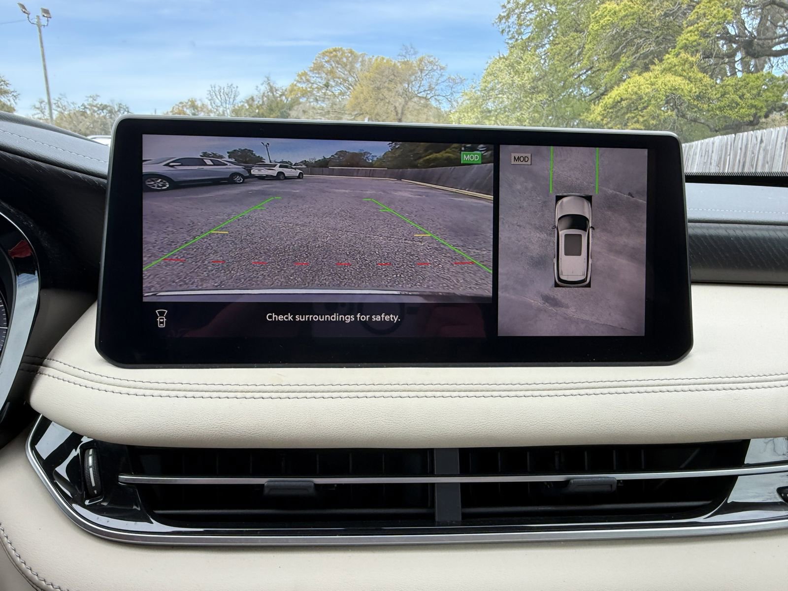 Used 2025 INFINITI QX60 Sensory image 30