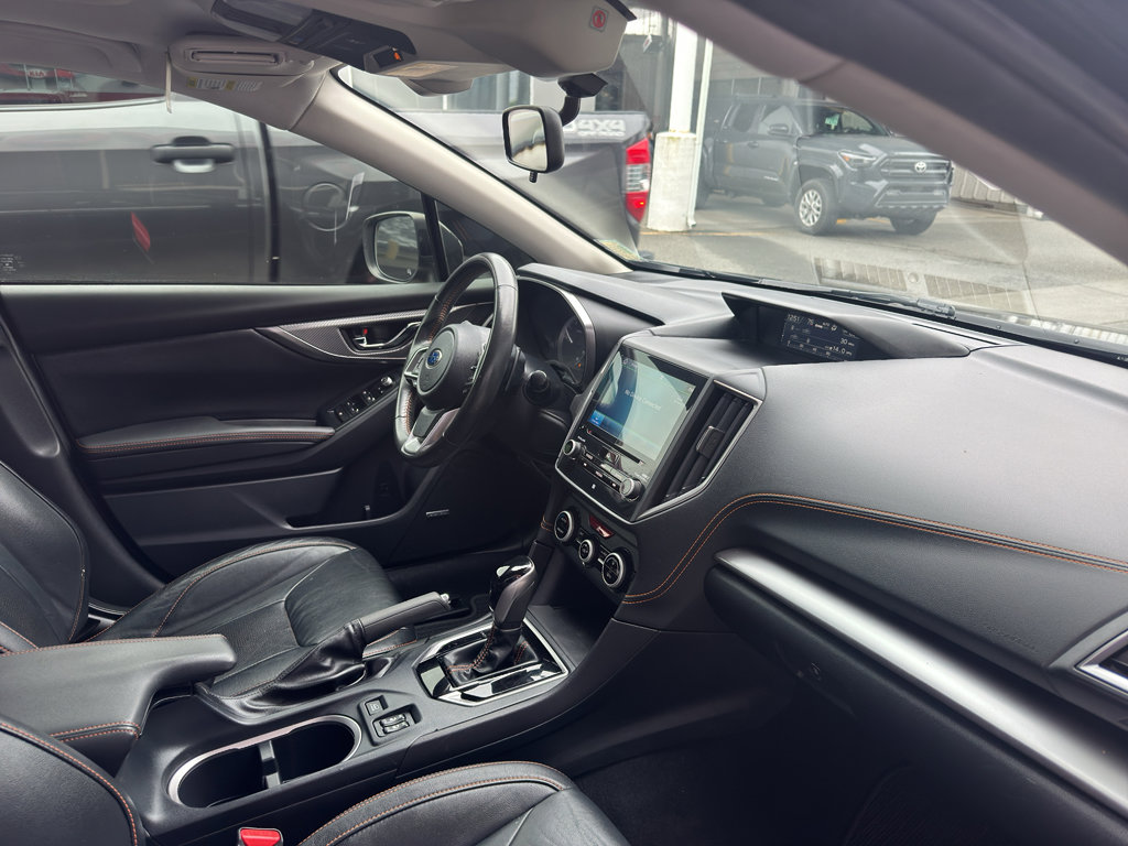 Used 2022 Subaru Crosstrek 2.5i Limited w/ Moonroof Package 2 AWD/4WD image 19