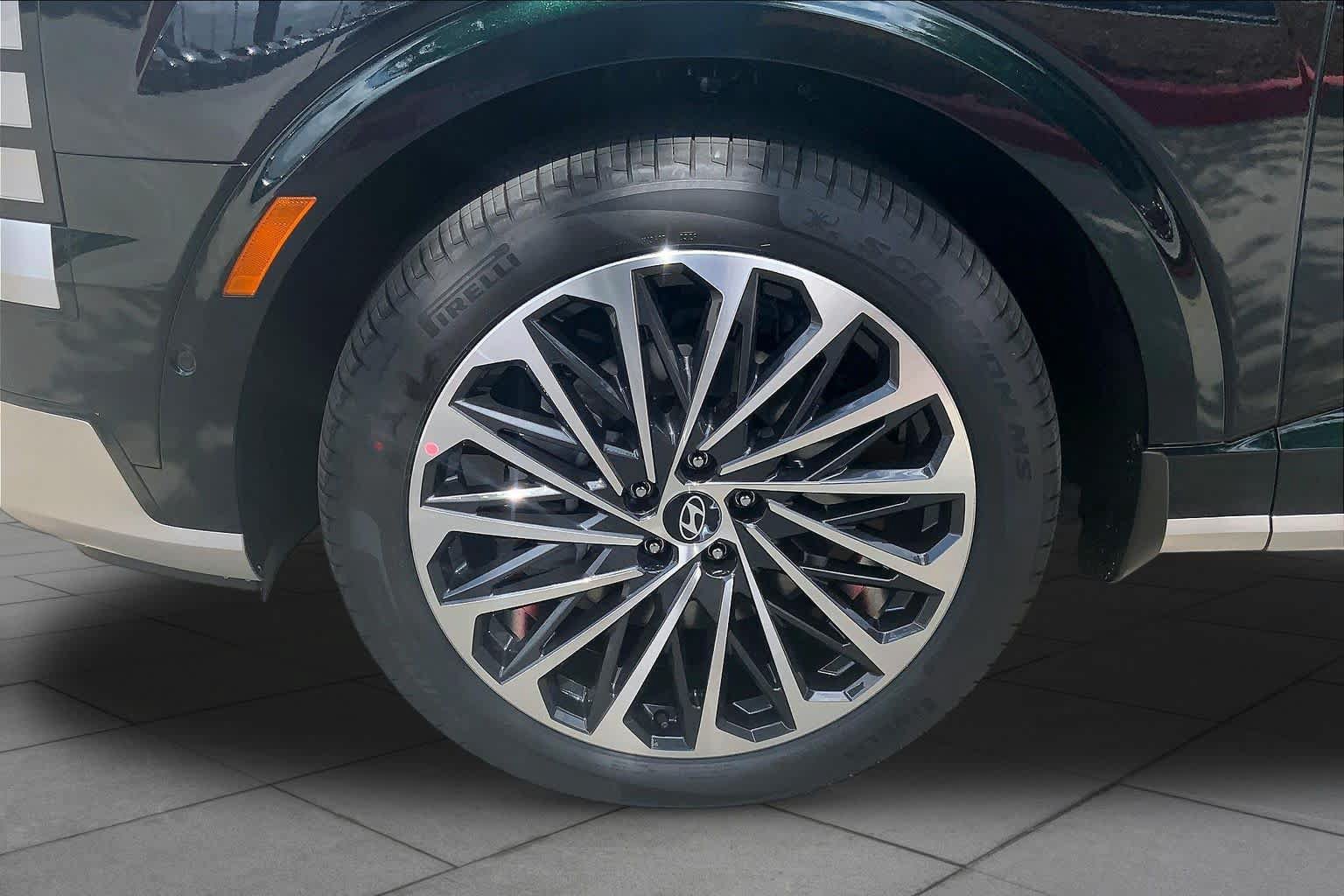 New 2026 Hyundai Palisade Calligraphy AWD/4WD image 11