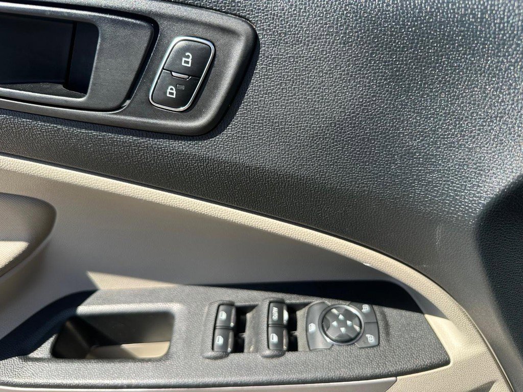 Used 2022 Ford EcoSport S AWD/4WD image 31