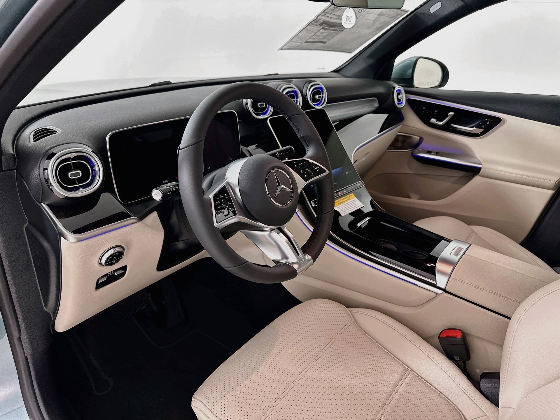 New 2027 Mercedes-Benz GLC 300 image 10