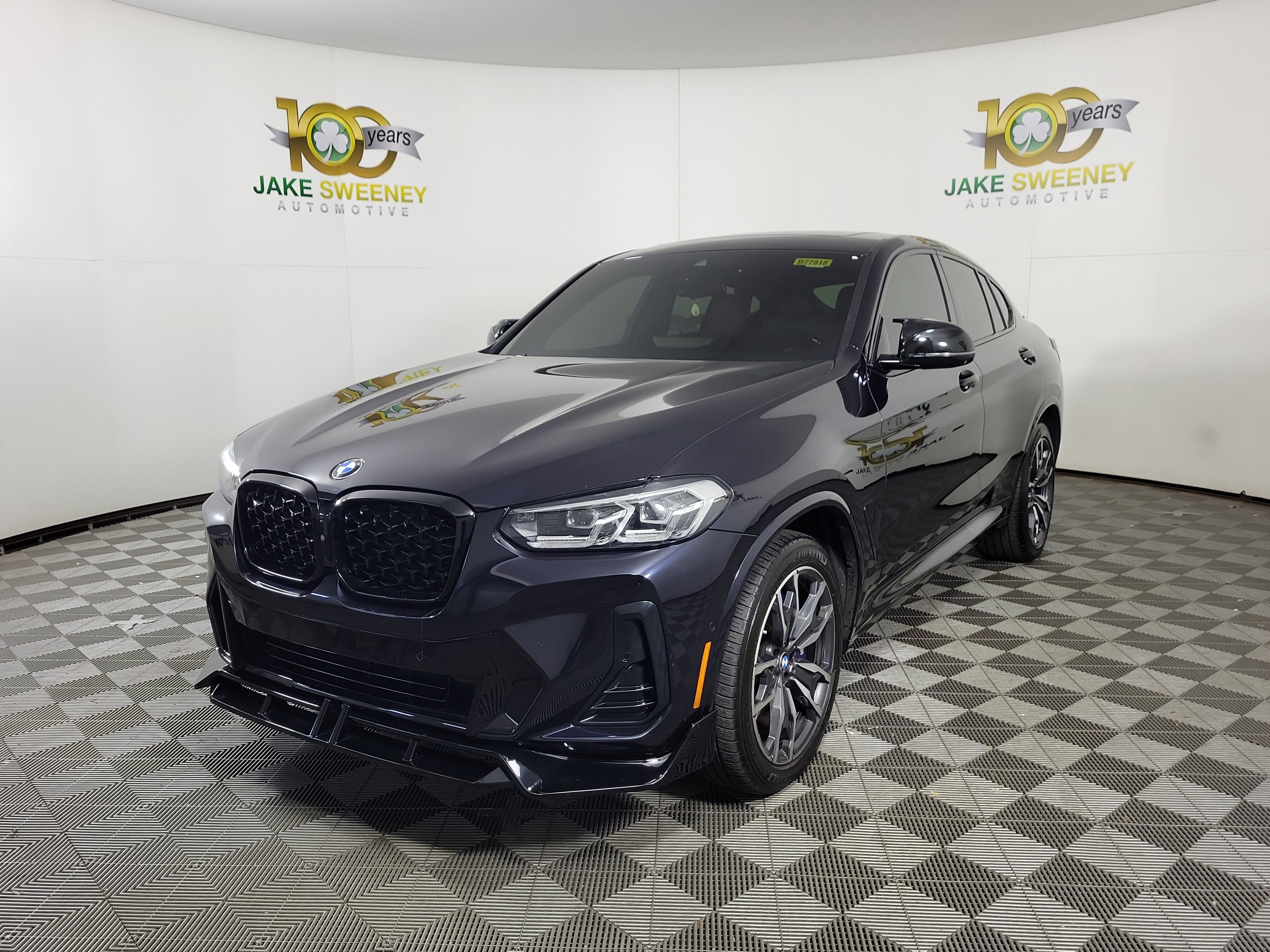 Used 2022 BMW X4 xDrive30i w/ M Sport Package image 3