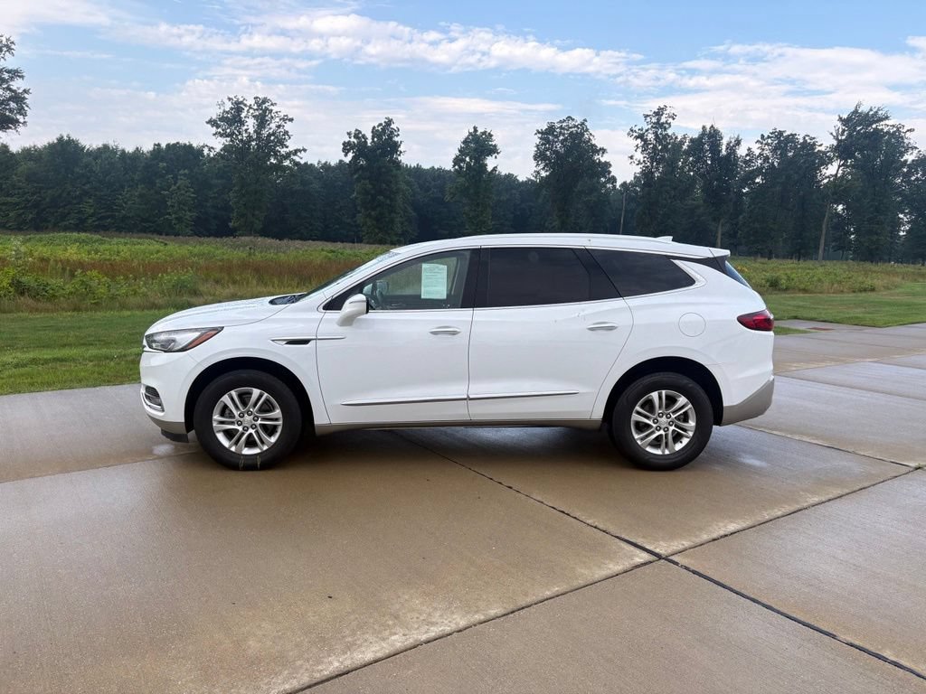 Used 2021 Buick Enclave Essence FWD image 3