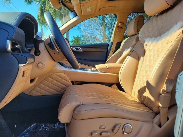 Used 2024 Genesis GV80 3.5T Prestige w/ Prestige Package image 22