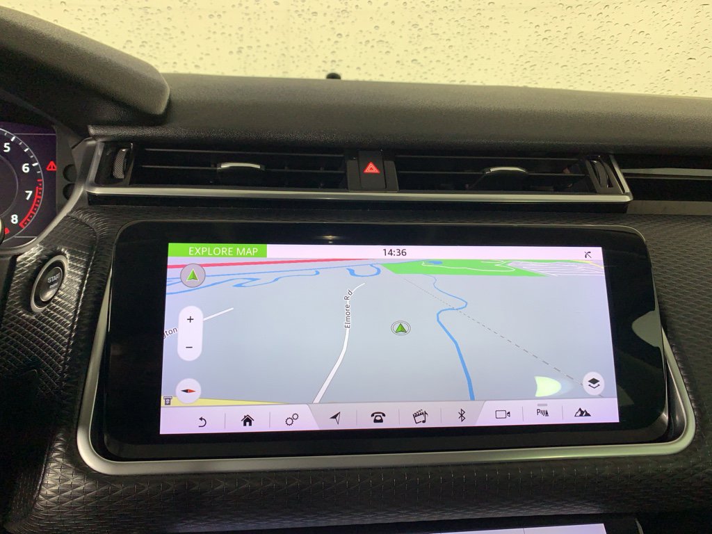 Used 2018 Land Rover Range Rover Velar S image 26