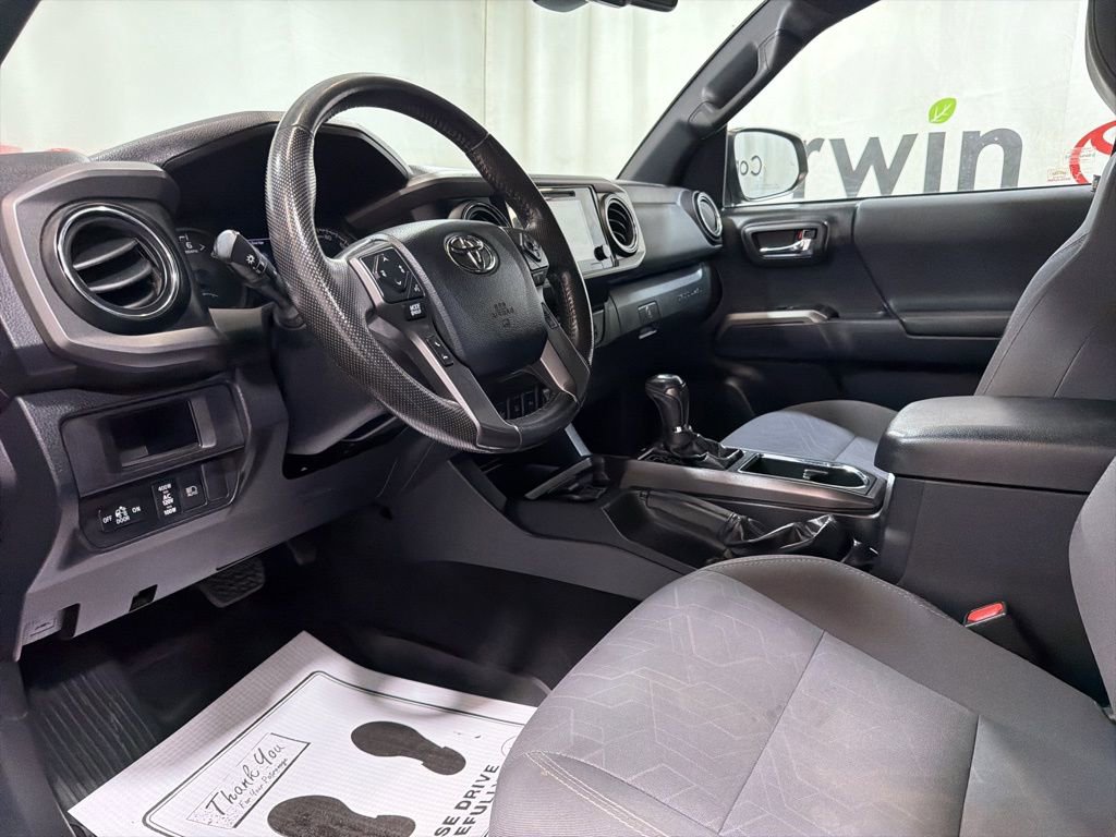 Used 2019 Toyota Tacoma TRD Sport w/ Technology Package AWD/4WD image 22
