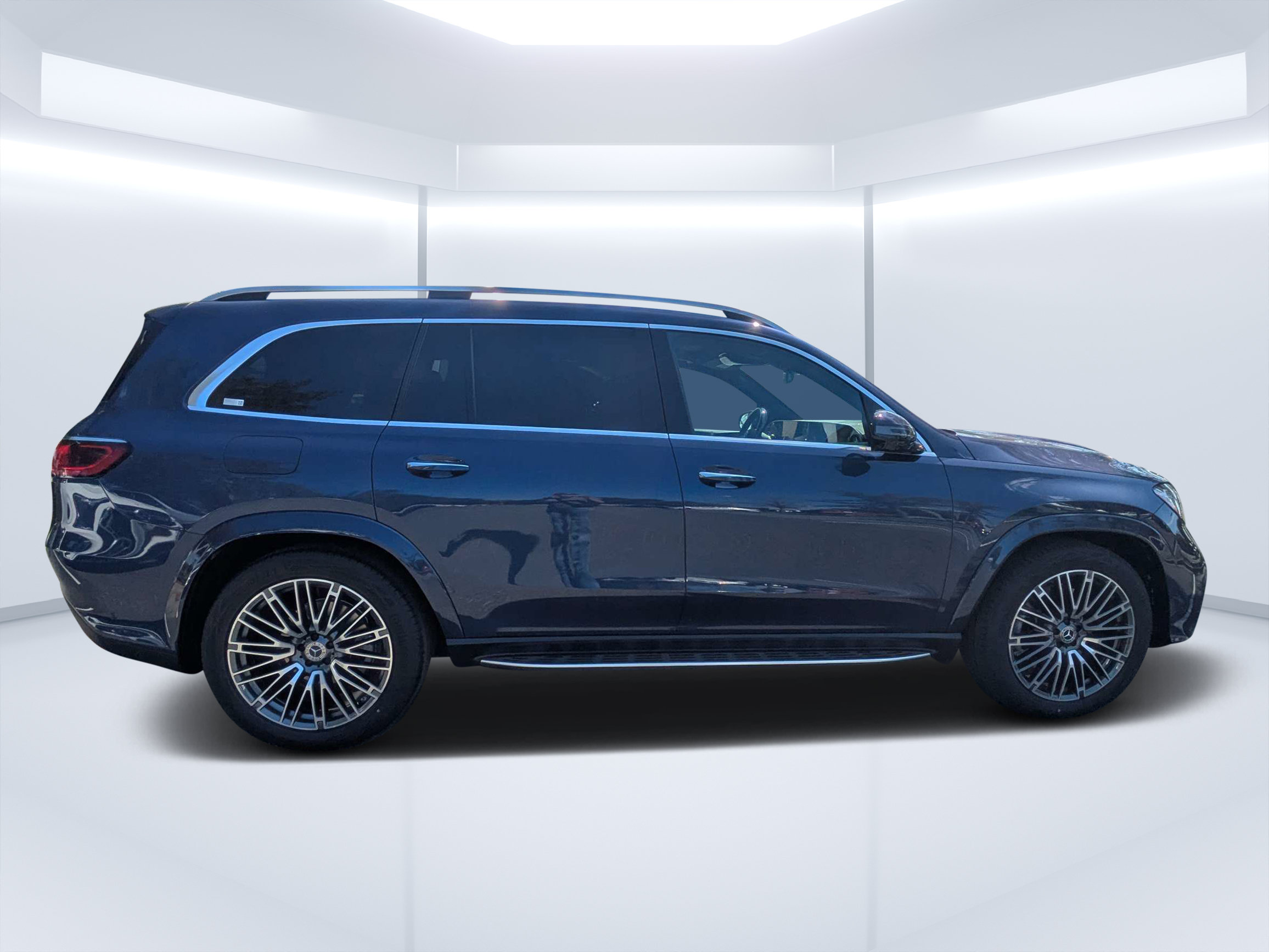 New 2027 Mercedes-Benz GLS 450 4MATIC image 2