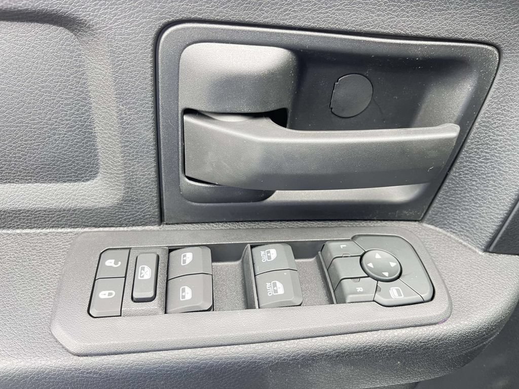 New 2026 RAM 3500 Tradesman AWD/4WD image 12
