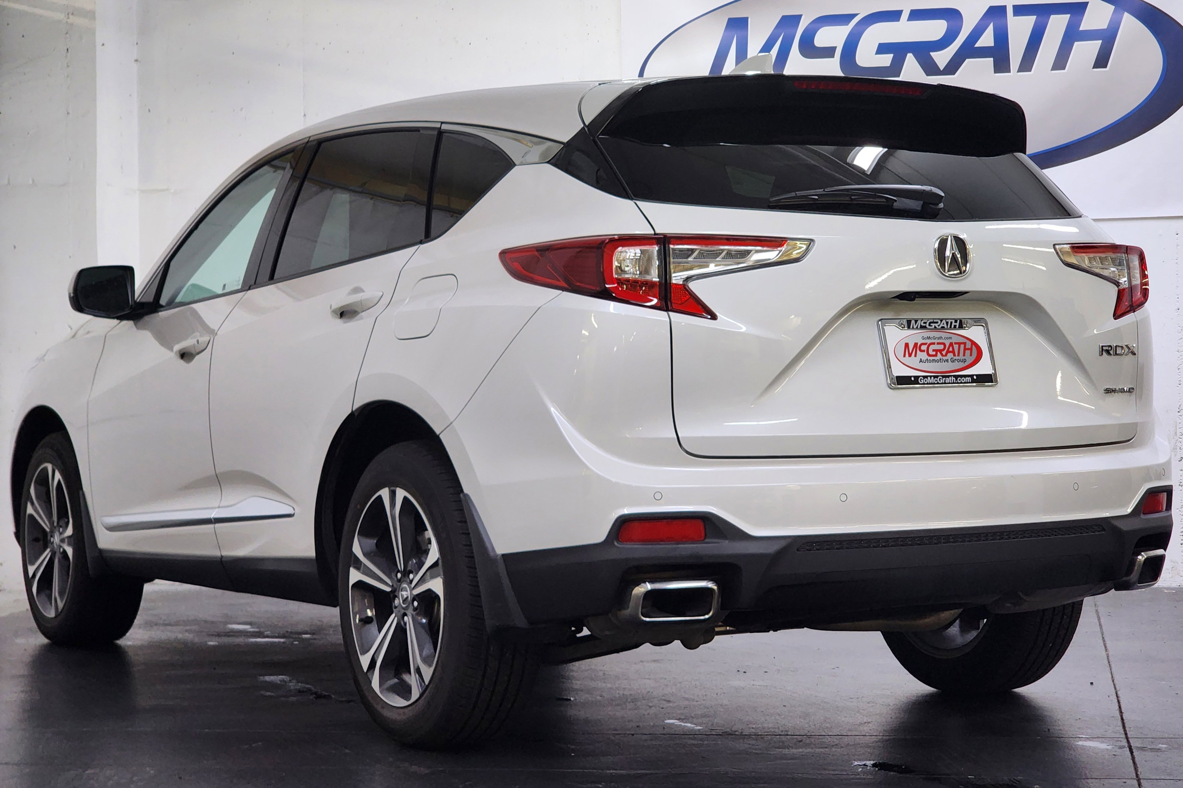 Certified 2025 Acura RDX SH-AWD w/ Technology Package image 9