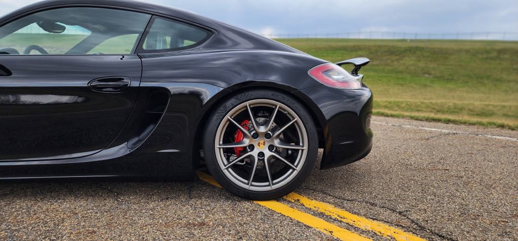 Used 2015 Porsche Cayman GTS image 24