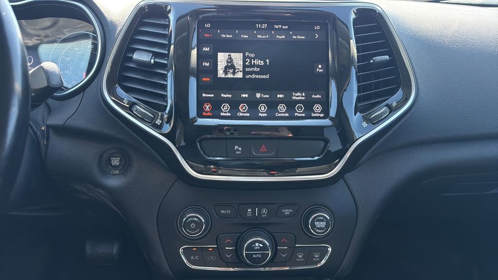 Used 2020 Jeep Cherokee Limited image 12