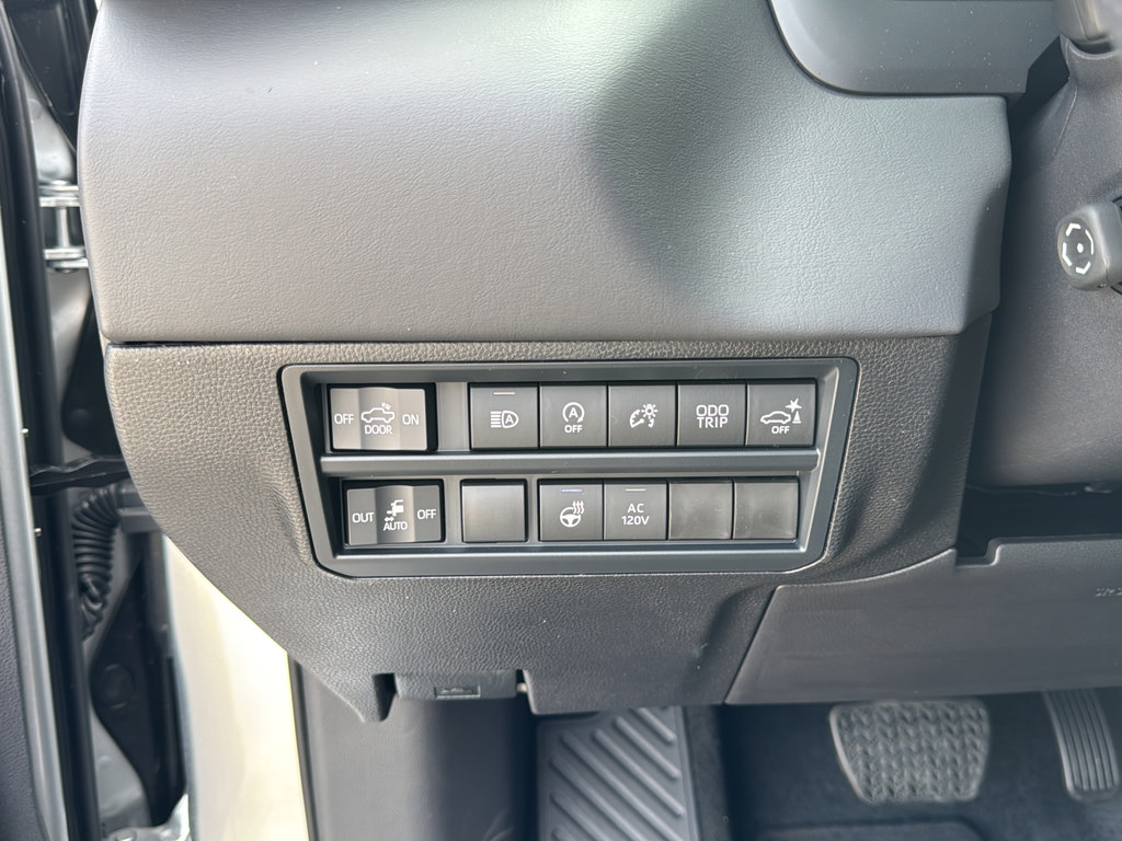New 2026 Toyota Tundra Platinum AWD/4WD image 22