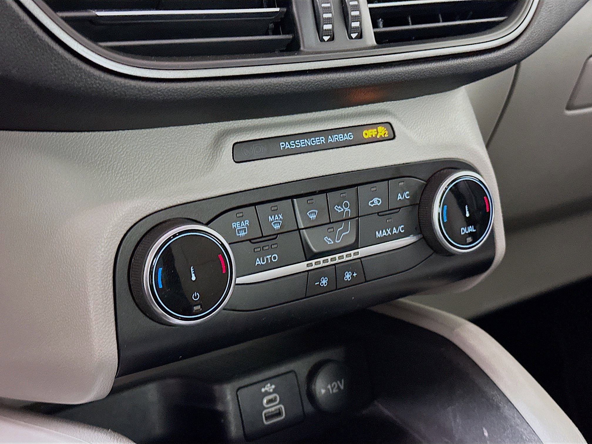 Used 2024 Ford Escape Active image 23