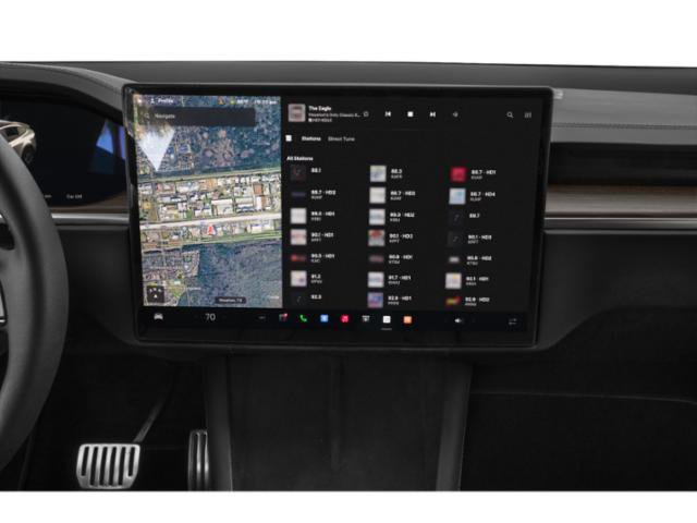 Used 2024 Tesla Model X Plaid image 9