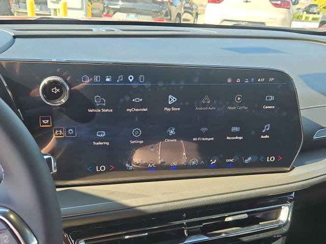 New 2027 Chevrolet Traverse LT w/ Sun and Wheel Package FWD image 13