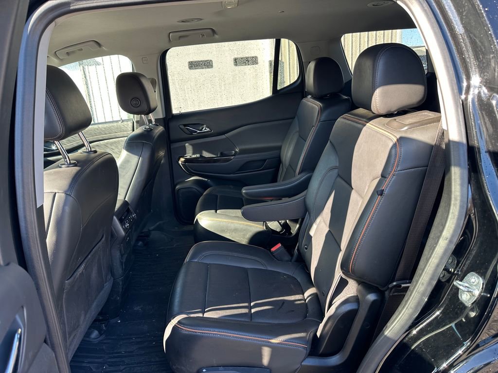 Used 2023 GMC Acadia AT4 w/ Preferred Package image 19