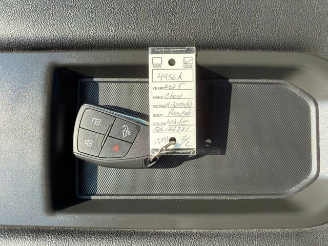 Used 2025 Chevrolet Silverado 1500 W/T w/ WT Value Package AWD/4WD image 29