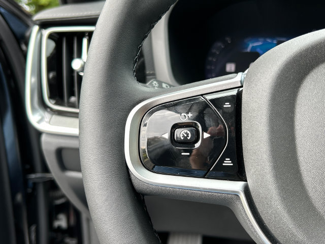 New 2026 Volvo V60 B5 Cross Country Ultra w/ Protection Package Premier AWD/4WD image 12