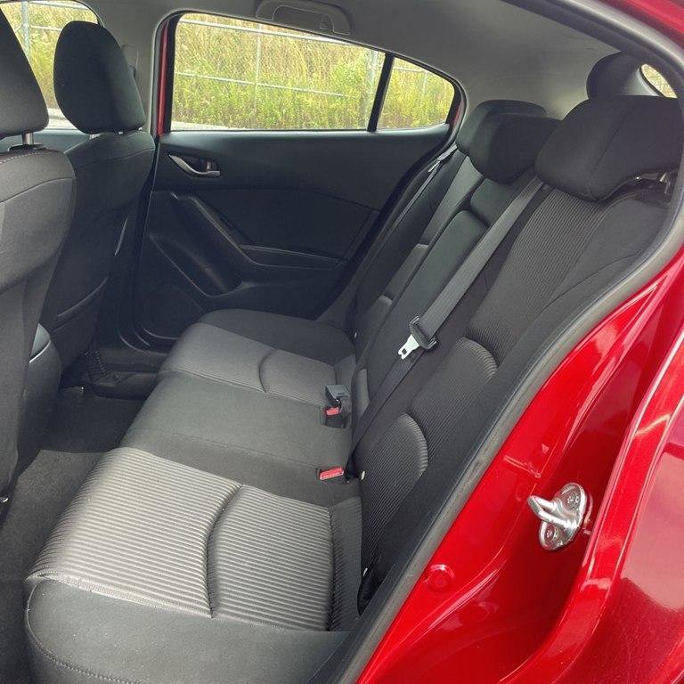 Used 2014 MAZDA MAZDA3 i Touring image 7
