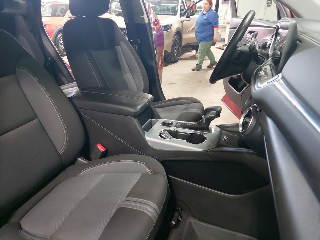 Used 2023 Chevrolet Blazer LT w/ Convenience Package image 10