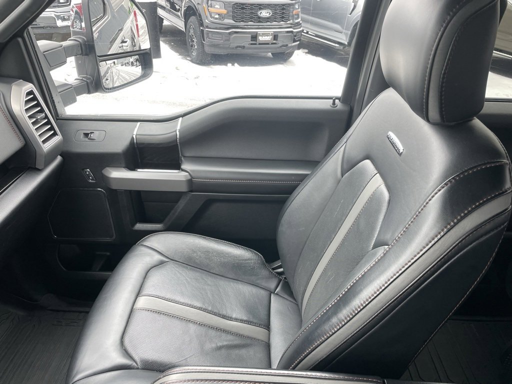 Used 2019 Ford F150 Platinum w/ Equipment Group 701A Luxury image 22