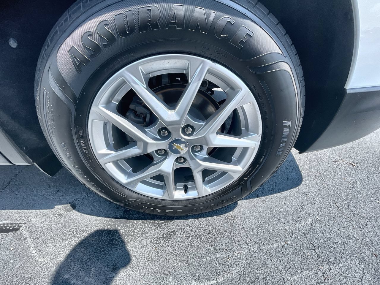 Used 2022 Chevrolet Equinox LT FWD image 32