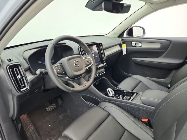 New 2026 Volvo XC40 B5 Plus w/ Protection Package Premier image 16
