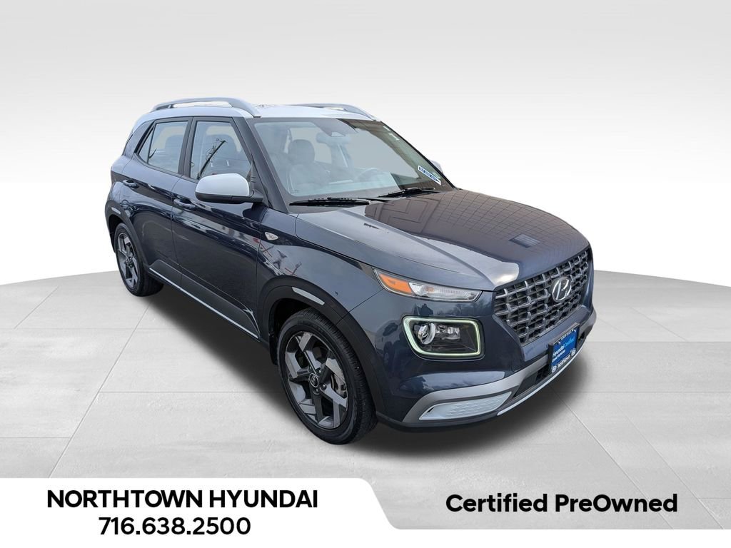 Used 2023 Hyundai Venue Limited image 13