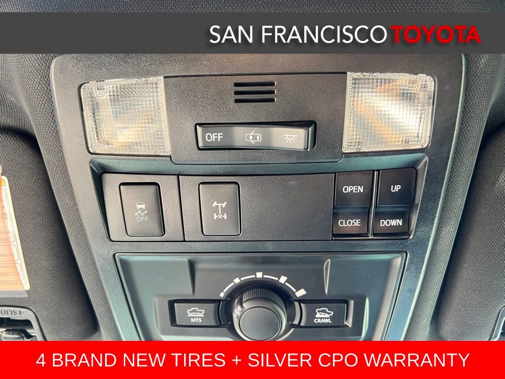 Certified 2018 Toyota Tacoma TRD Off-Road AWD/4WD image 29