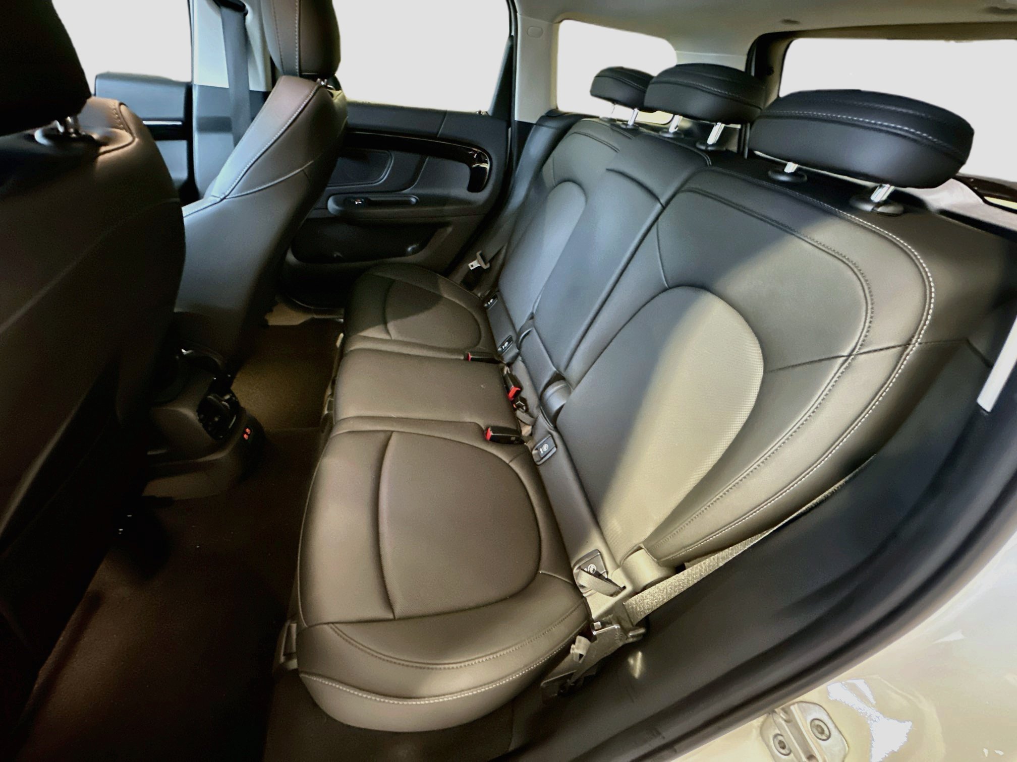 Certified 2024 MINI Cooper Countryman S FWD image 24