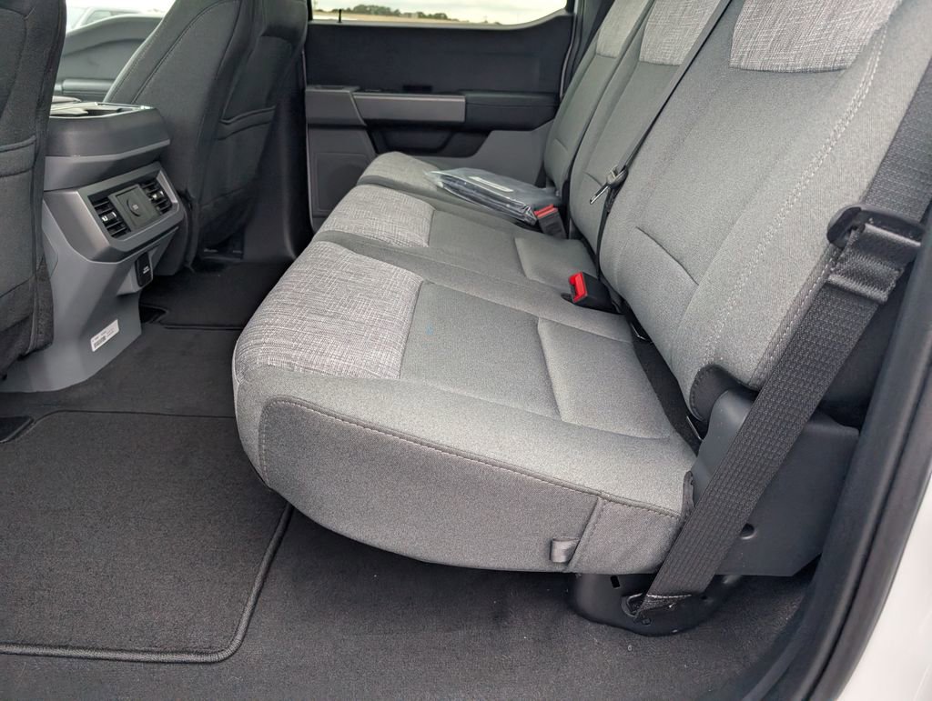 New 2026 Ford F350 XLT w/ FX4 Off-Road Package image 6