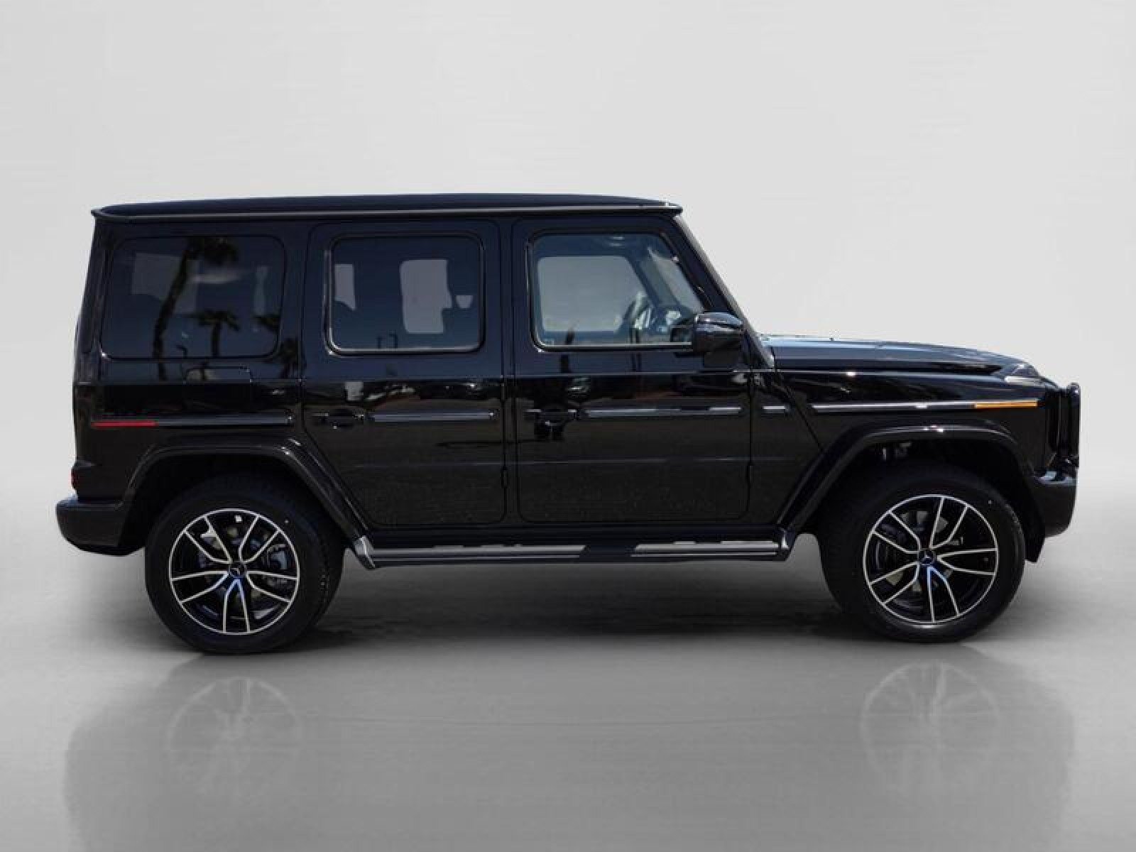New 2026 Mercedes-Benz G 550 image 6