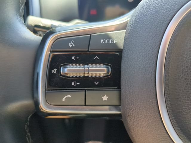 Used 2025 Kia Sorento S AWD/4WD image 29