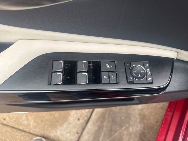 Used 2025 Lexus ES 350 350 w/ Premium Package image 13