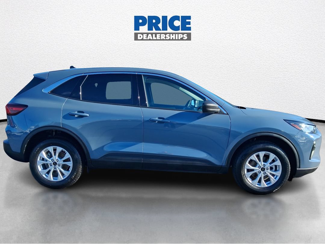 Used 2024 Ford Escape Active AWD/4WD image 5