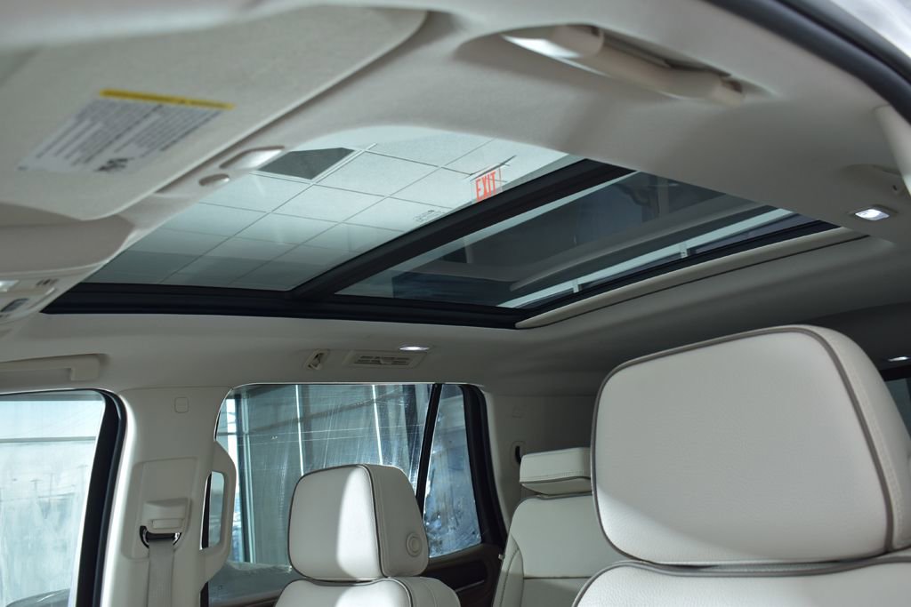 Used 2022 GMC Yukon Denali w/ Max Trailering Package image 17