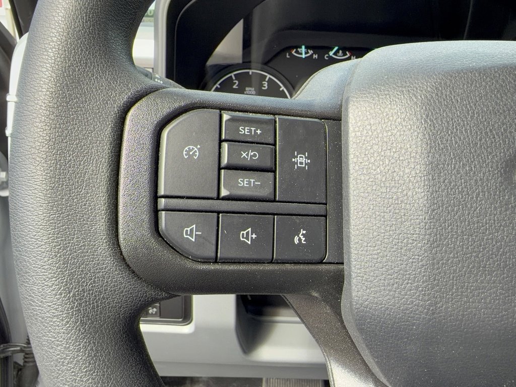 New 2026 Ford F350 XL w/ XL Chrome Package image 38