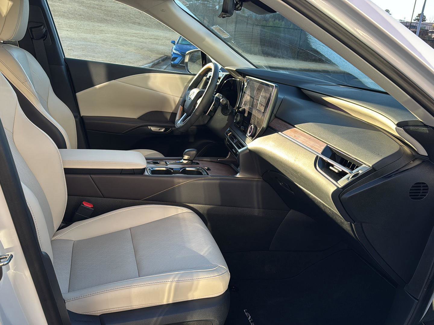 Certified 2025 Lexus RX 350 Premium Plus w/ Convenience Package image 10