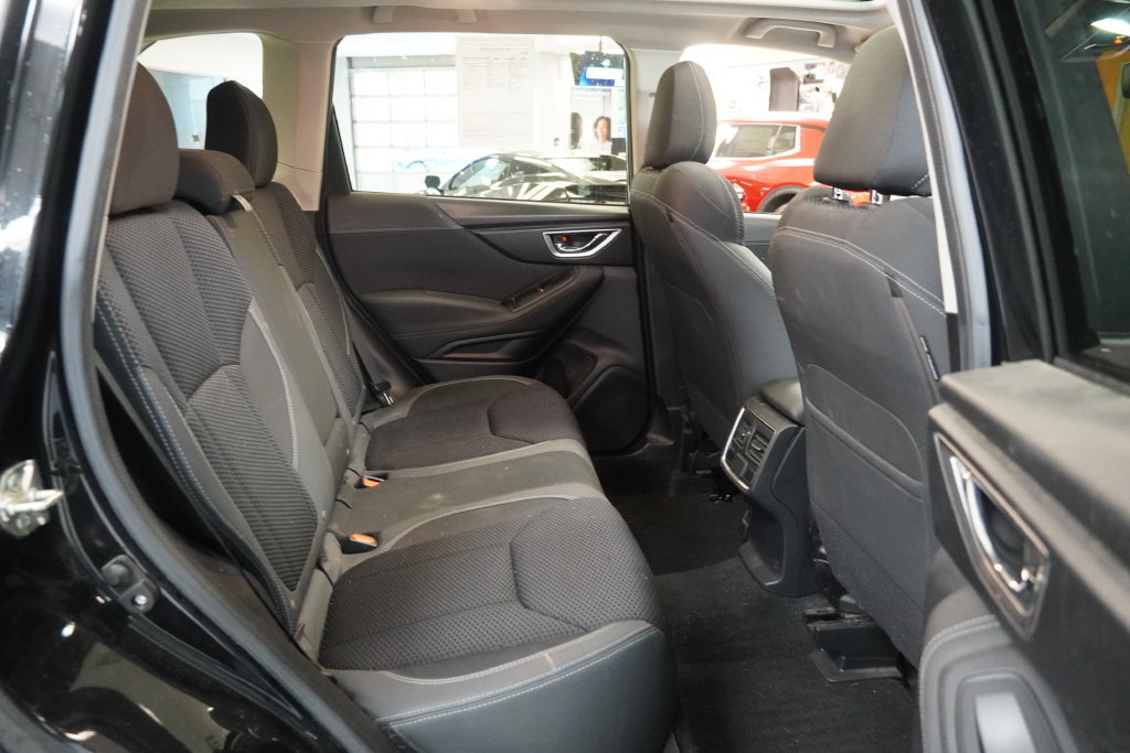 Used 2019 Subaru Forester Premium w/ Popular Package #1 AWD/4WD image 32