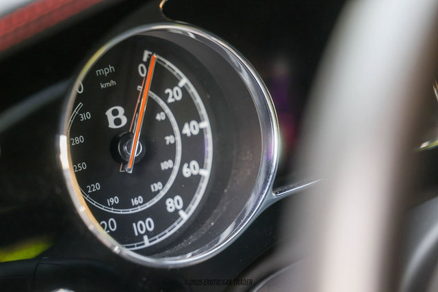 Used 2016 Bentley Mulsanne Speed image 28