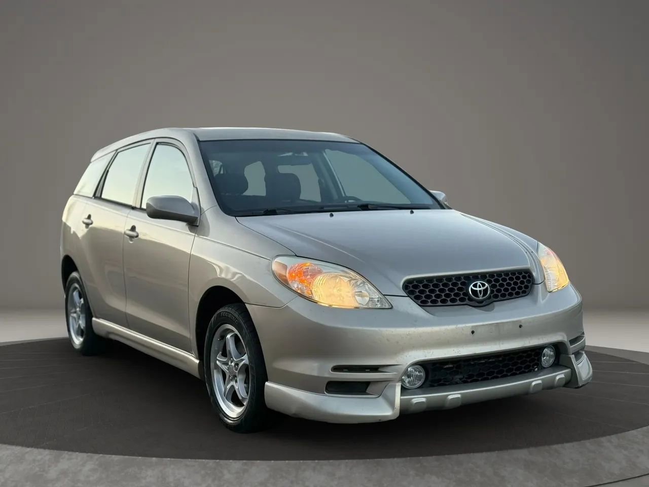 Used 2003 Toyota Matrix XR image 3