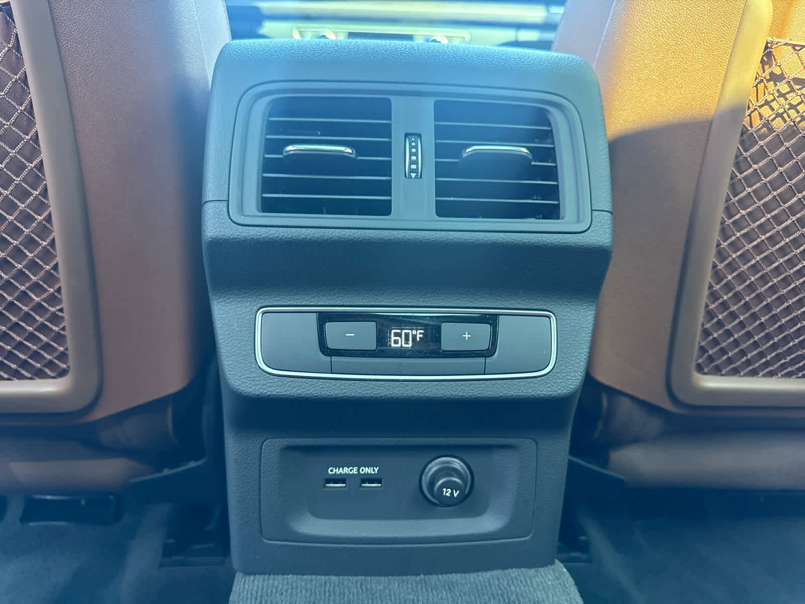 Used 2023 Audi Q5 2.0T Premium w/ Convenience Package image 16