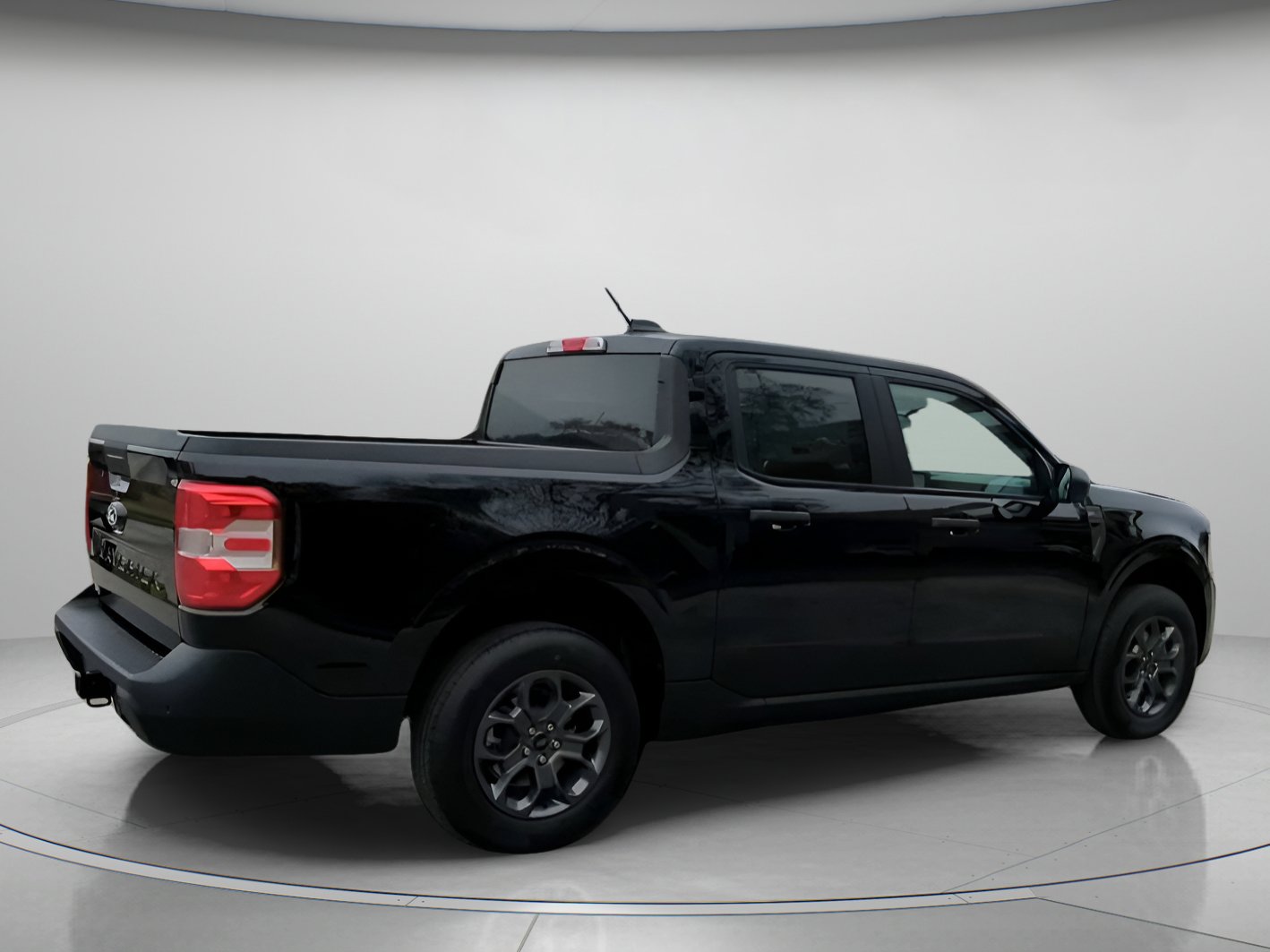 New 2026 Ford Maverick XLT w/ 4K Tow Package AWD/4WD image 32